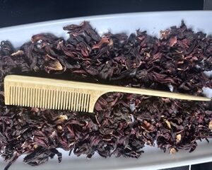Bamboo Tail Comb